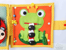 Load image into Gallery viewer, Handmade Quiet Book/ Busy Book 6 Pages - Animals